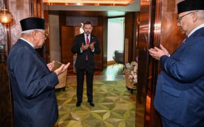 Berangkat meninggalkan Republik Singapura